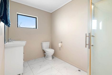 Photo of property in 2/19 Martin Road, Manurewa, Auckland, 2102