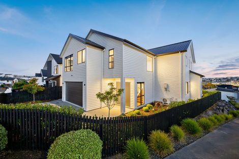 Photo of property in 15 Hopetea Street, Long Bay, Auckland, 0630