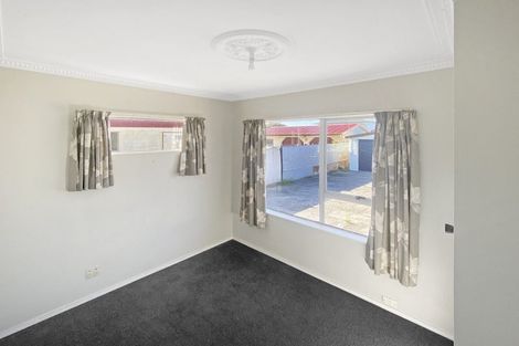 Photo of property in 86 Benmore Avenue, Cloverlea, Palmerston North, 4412