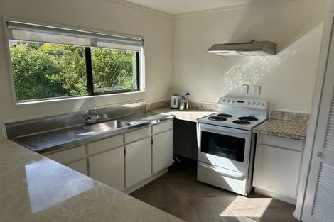 Photo of property in 111 Stott Avenue, Birkdale, Auckland, 0626