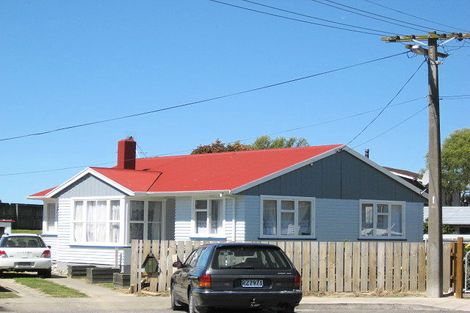 Photo of property in 2 Henderson Street, Riversdale, Blenheim, 7201