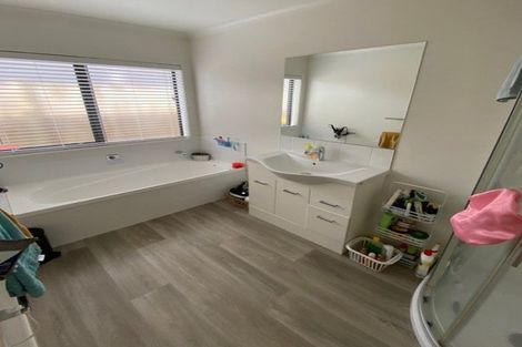 Photo of property in 7 Ladeira Place, Fitzroy, Hamilton, 3206