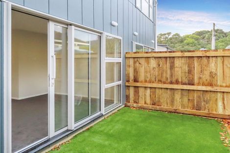 Photo of property in 1b Whiteman Grove, Taita, Lower Hutt, 5011