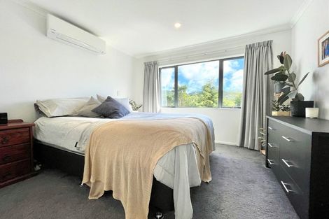 Photo of property in 2 Tuapapa Street, Johnsonville, Wellington, 6037