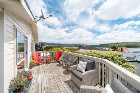 Photo of property in 6 Langwell Place, Papakowhai, Porirua, 5024