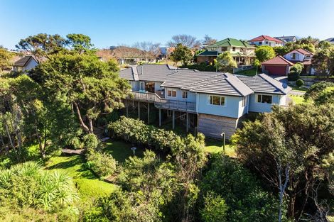 Photo of property in 4 Petrel Lane, Whitby, Porirua, 5024