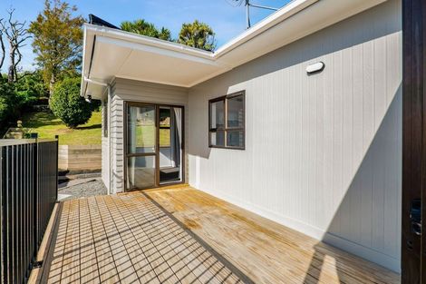 Photo of property in 115 Mangorei Road, Merrilands, New Plymouth, 4312