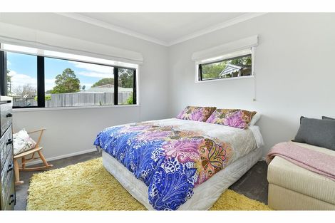 Photo of property in 6 Brian Crescent, Stanmore Bay, Whangaparaoa, 0932