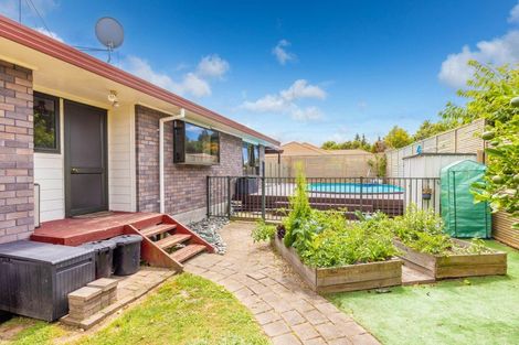 Photo of property in 27 Halcione Close, Flagstaff, Hamilton, 3210