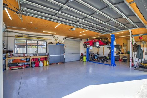 Photo of property in 156 Upton Street, Wanaka, 9305