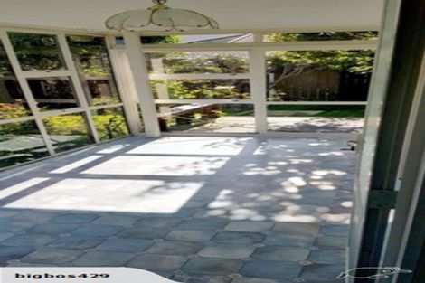 Photo of property in 17 Awanui Drive, Waikanae, 5036