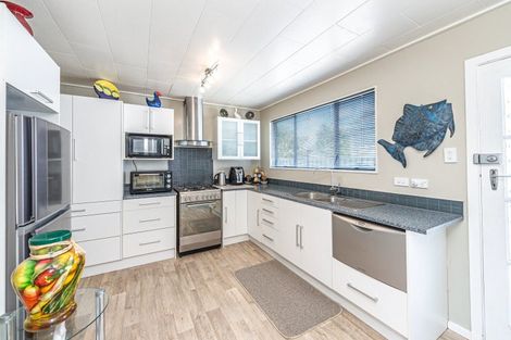 Photo of property in 3/54 Fitzherbert Avenue, Tawhero, Wanganui, 4501