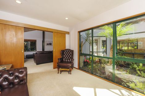 Photo of property in 30 Cochran Road, Oratia, Auckland, 0604