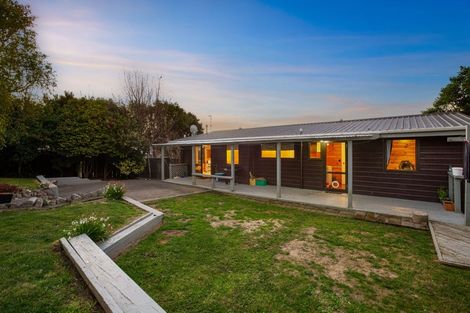 Photo of property in 25 James Cook Drive, Whitby, Porirua, 5024
