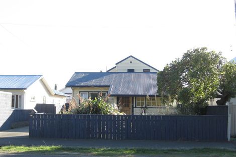 Photo of property in 16 Tuatoru Street, Eastbourne, Lower Hutt, 5013