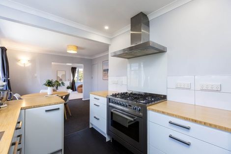 Photo of property in 19 Victoria Street, Ebdentown, Upper Hutt, 5018