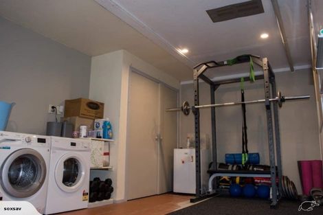 Photo of property in 111 Glenmore Road, Sunnyhills, Auckland, 2010