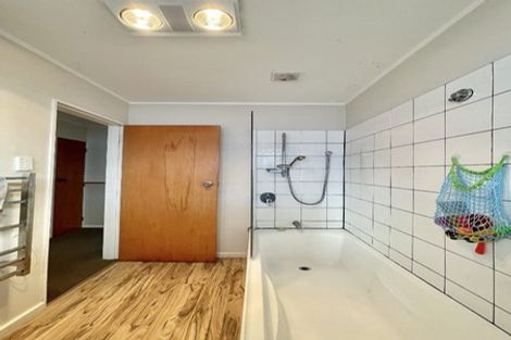 Photo of property in 167 California Drive, Totara Park, Upper Hutt, 5018