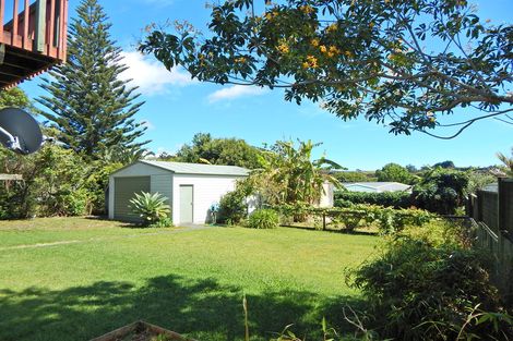 Photo of property in 51 Rangitane Loop Road, Kerikeri, 0294