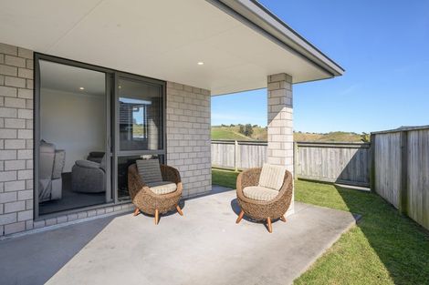 Photo of property in 1 Antrim Glade, Welcome Bay, Tauranga, 3175