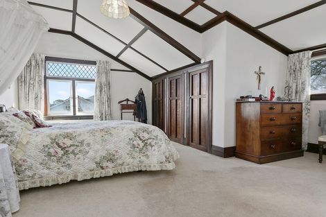 Photo of property in 92 Hall Street, Cambridge, 3434