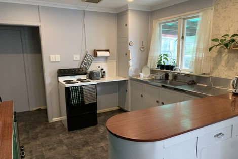 Photo of property in 13 Matai Street, Marton, 4710