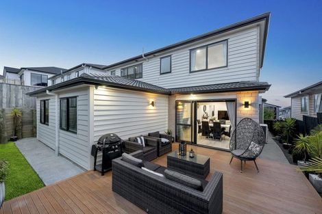 Photo of property in 3 Tannaghmore Drive, Flat Bush, Auckland, 2019