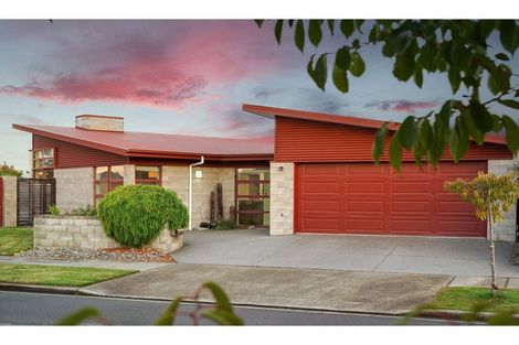 Photo of property in 16 Magnolia Boulevard, Kaiapoi, 7630