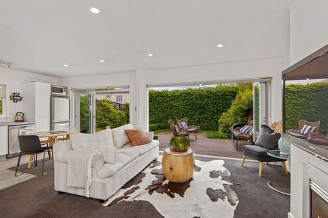 Photo of property in 1/110 Leinster Road, Merivale, Christchurch, 8014