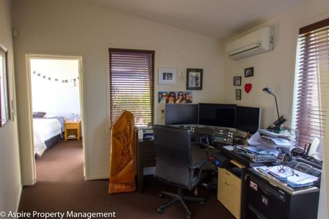 Photo of property in 92 Pemberton Avenue, Bayview, Auckland, 0629