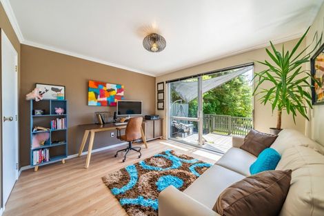 Photo of property in 50 Ngahere Street, Stokes Valley, Lower Hutt, 5019
