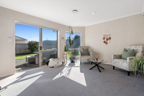 Photo of property in 6 Poinsettia Place, Mount Maunganui, 3116