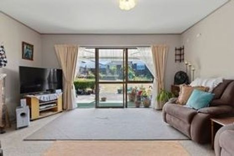 Photo of property in 9 Kowhai Avenue, Morrinsville, 3300