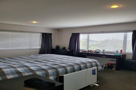 Photo of property in 6 Ruze Vida Drive, Massey, Auckland, 0614