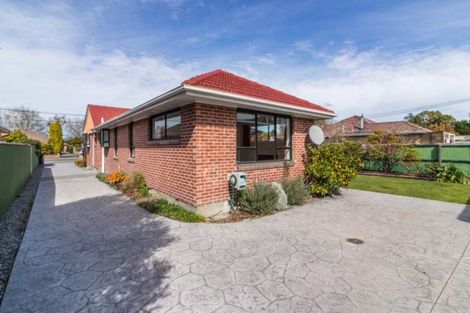 Photo of property in 417 Innes Road, Mairehau, Christchurch, 8052