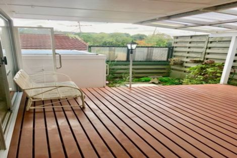 Photo of property in 1/16 Castleton Drive, Howick, Auckland, 2014