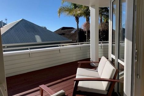 Photo of property in 2/24 Rangitoto Terrace, Milford, Auckland, 0620