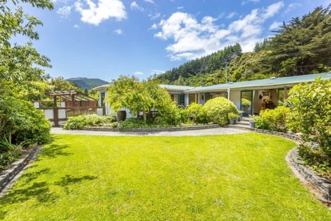 Photo of property in 2021 Akatarawa Road, Akatarawa Valley, Upper Hutt, 5372