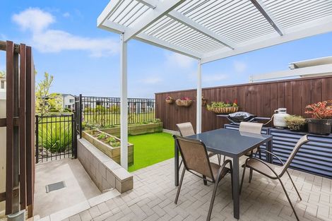 Photo of property in 12b Dida Park Drive, Kumeu, 0810