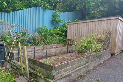 Photo of property in 55 Maungaraki Road, Korokoro, Lower Hutt, 5012