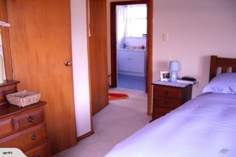 Photo of property in 6 Alpers Place, Hoon Hay, Christchurch, 8025