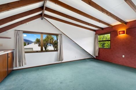 Photo of property in 29 Oregon Drive, Kelvin Heights, Queenstown, 9300