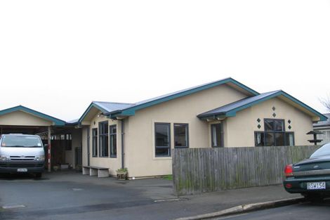 Photo of property in 27 Bradshaw Street, South Dunedin, Dunedin, 9012