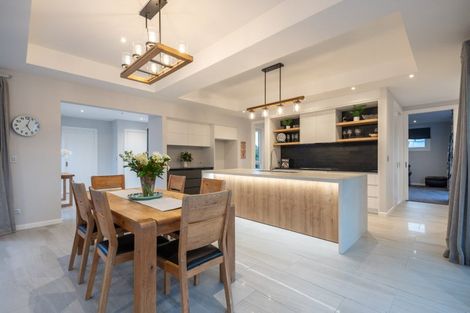 Photo of property in 1 Moemoea Place, Cambridge, 3434