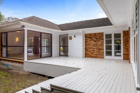 Photo of property in 231 Portage Road, Green Bay, Auckland, 0604
