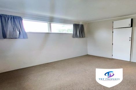 Photo of property in 1/36a Lincoln Road, Henderson, Auckland, 0610