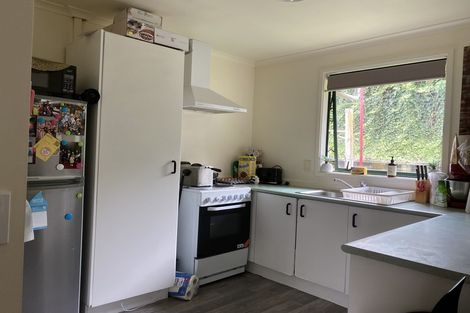 Photo of property in 324 West Coast Road, Glen Eden, Auckland, 0602