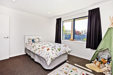 Photo of property in 53 Kirkbride Street, Wallacetown, 9816