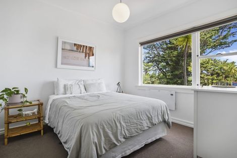 Photo of property in 70 Park Road, Glenfield, Auckland, 0629