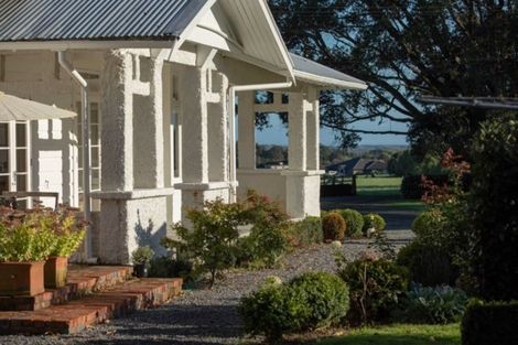 Photo of property in 132 South Manakau Road, Manakau, Otaki, 5583